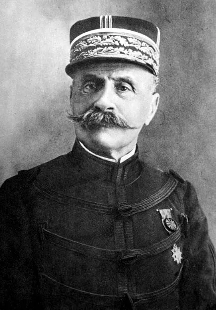 Le Commandement Unique de 1918 : quand l’IA force la consolidation